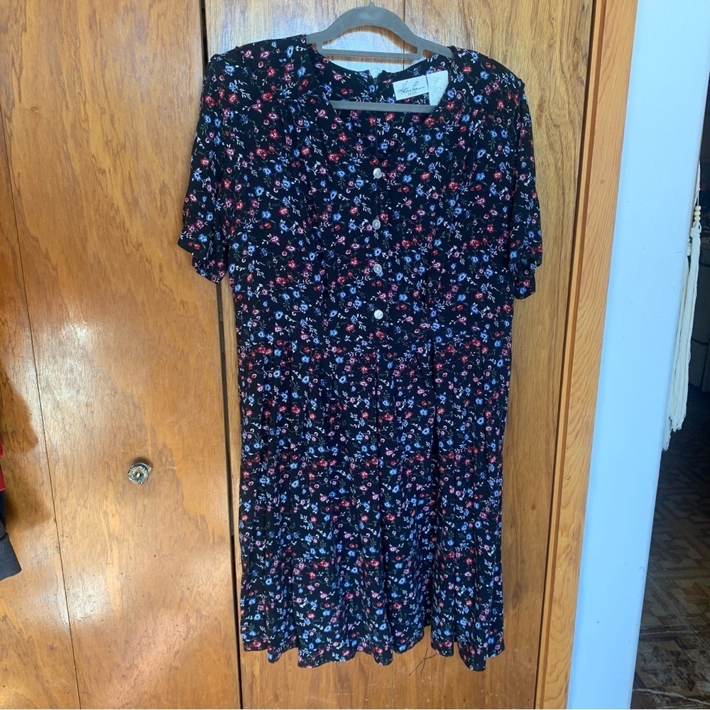 Kathie Lee plus Collection Black Floral Printed Dress midi size 18 vintage